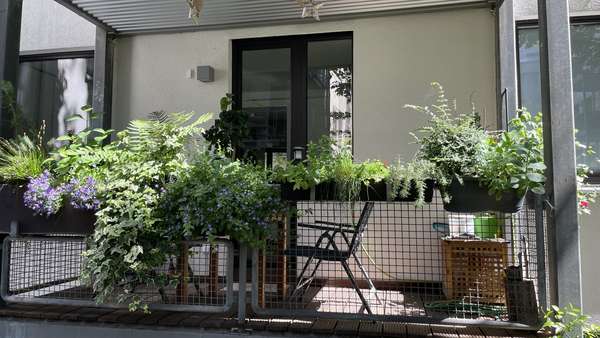 Balkon Balkon - Erdgeschosswohnung in 50670 Köln mit 127m² kaufen