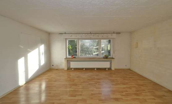 Wohnzimmer Wohnzimmer - Einfamilienhaus in 51109 Köln mit 113m² kaufen