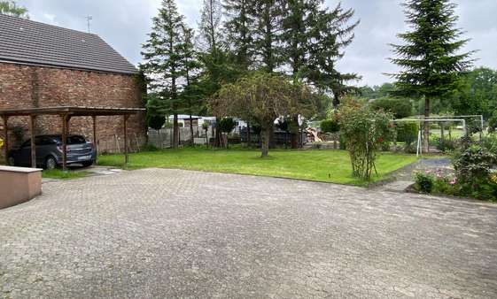 Grundstück Grundstück - Mehrfamilienhaus in 53127 Bonn mit 424m² als Kapitalanlage kaufen
