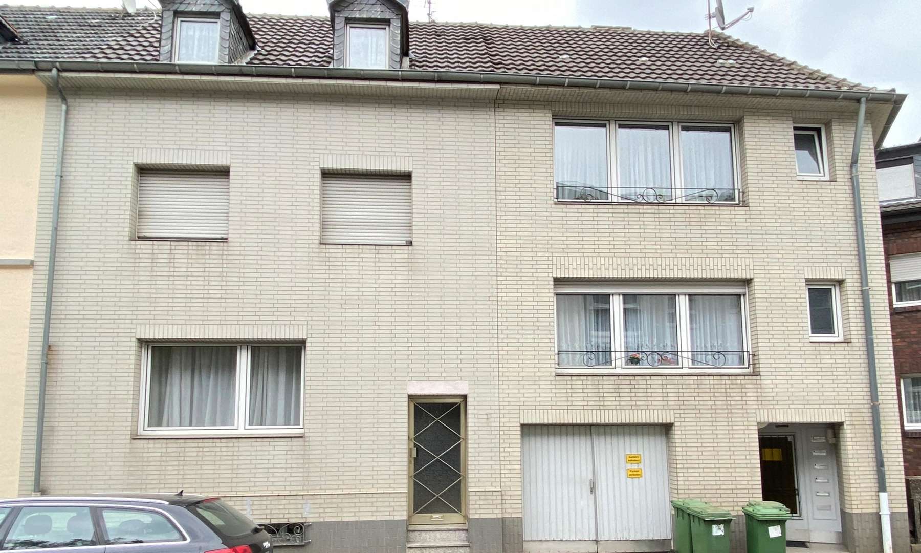 Vorderansicht Vorderansicht - Mehrfamilienhaus in 53127 Bonn mit 424m² als Kapitalanlage kaufen