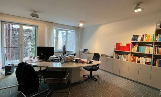 Büro Büro - Bürofläche in 50679 Köln mit 0m² kaufen