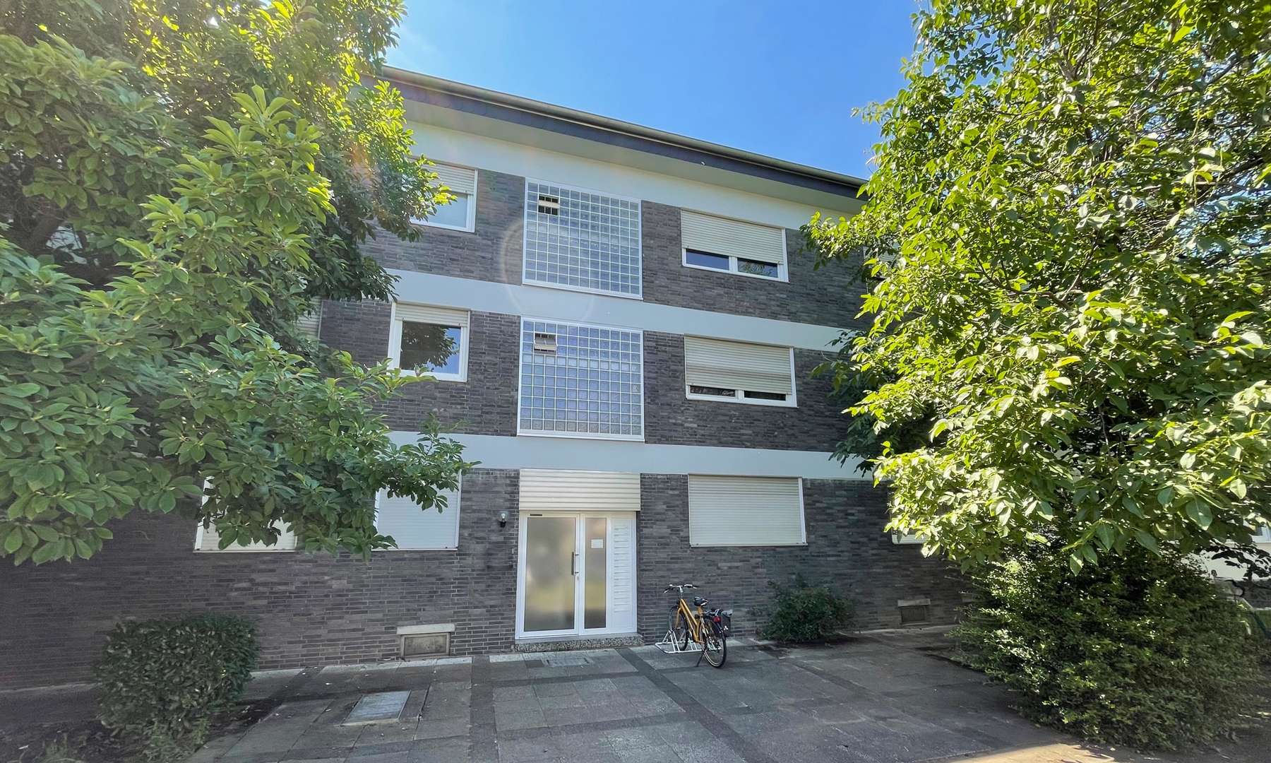 Vorderansicht Vorderansicht - Etagenwohnung in 53225 Bonn mit 37m² kaufen
