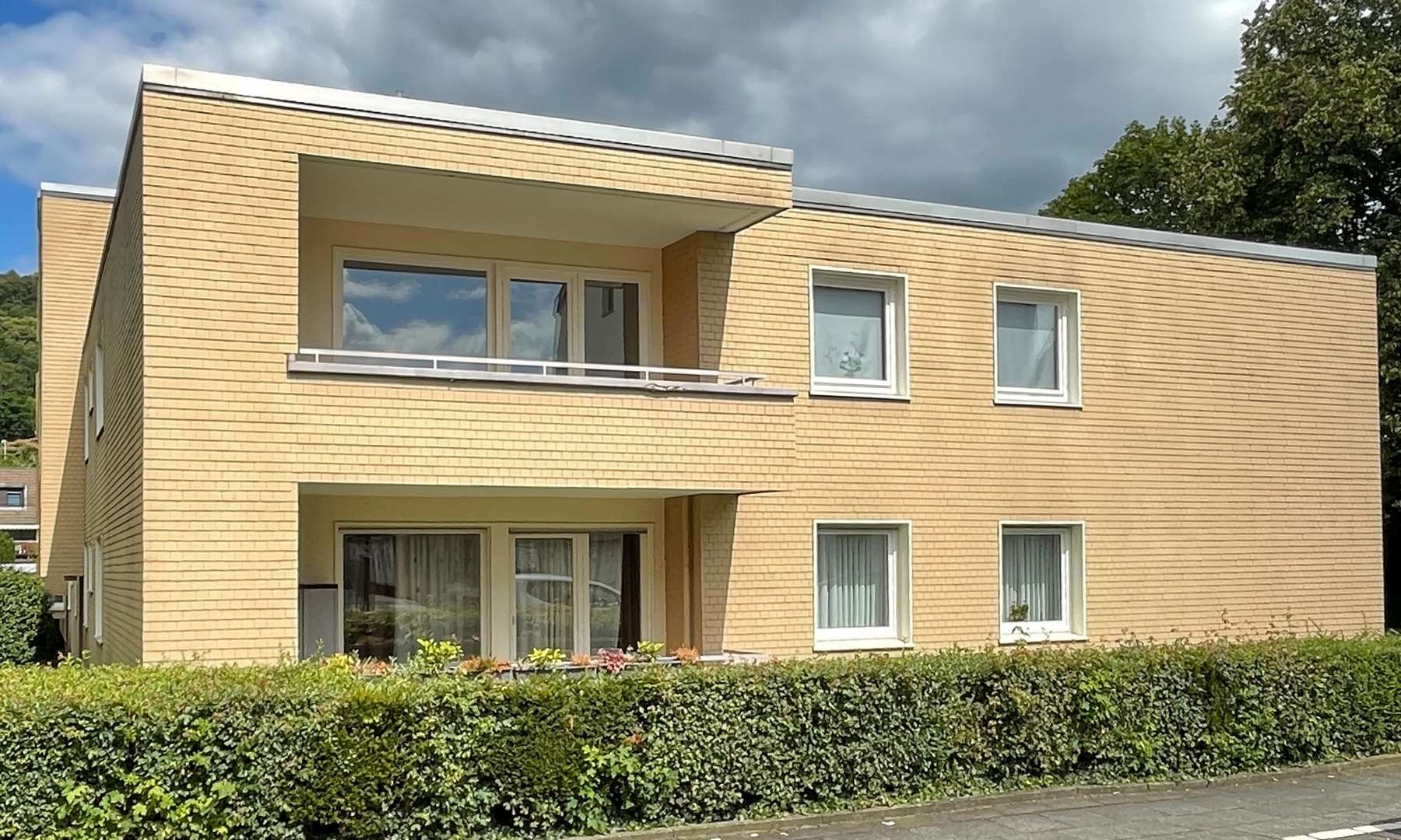 Vorderansicht Vorderansicht - Etagenwohnung in 53227 Bonn mit 65m² kaufen