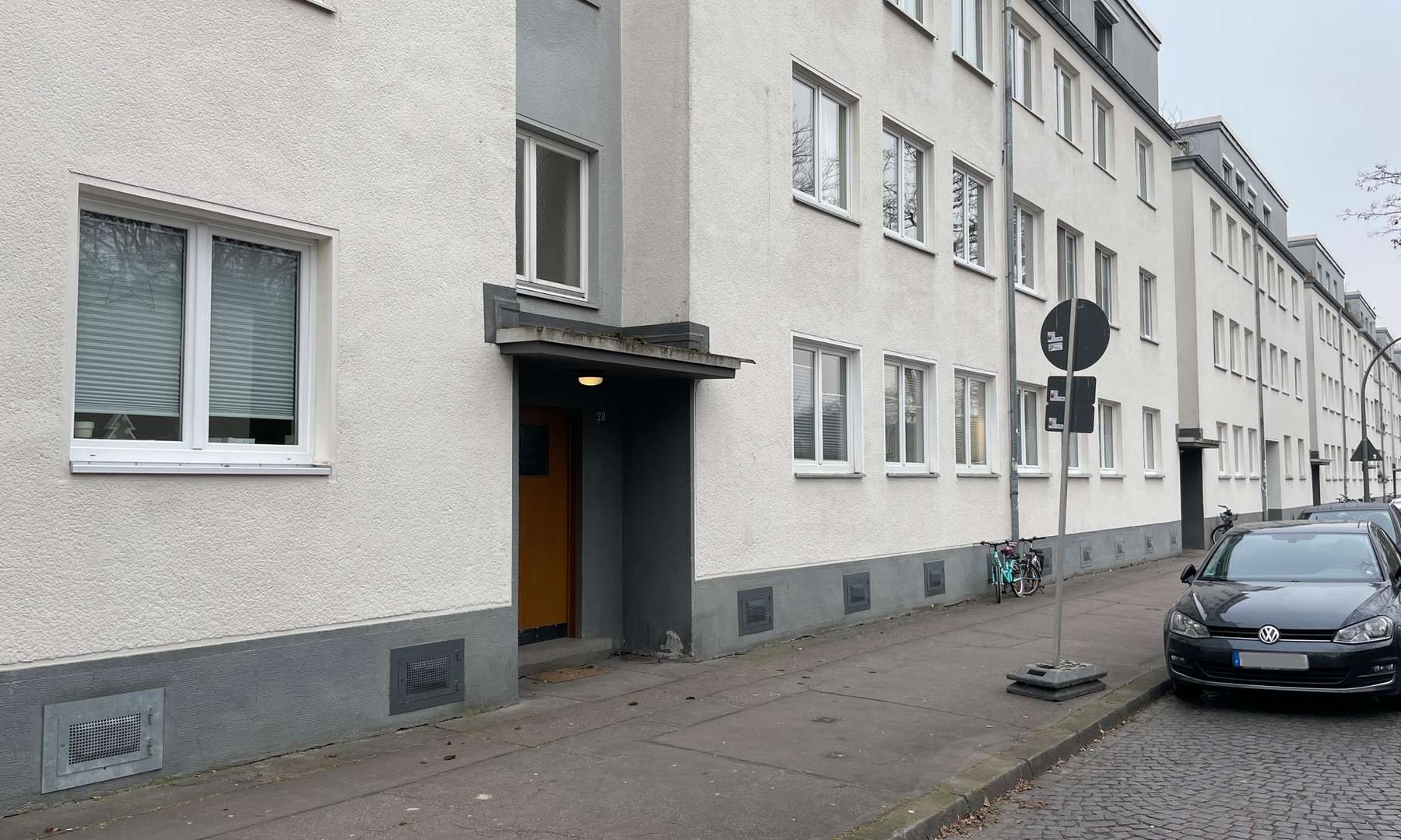 Vorderansicht Vorderansicht - Wohnung in 50969 Köln mit 79m² als Kapitalanlage kaufen