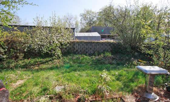 Garten - Einfamilienhaus in 53757 Sankt Augustin mit 271m² kaufen