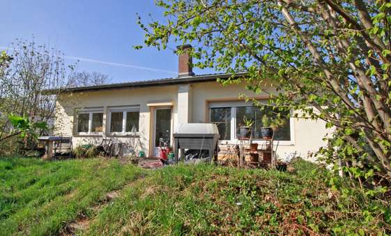 Rückansicht - Einfamilienhaus in 53757 Sankt Augustin mit 271m² kaufen