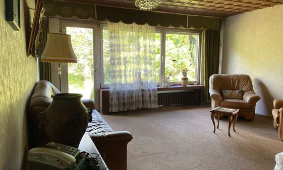 Wohnzimmer aktuell Wohnzimmer aktuell - Doppelhaushälfte in 51061 Köln mit 143m² kaufen