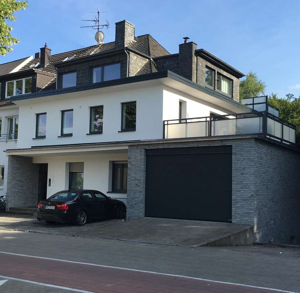Vorderansicht Vorderansicht - Mehrfamilienhaus in 50933 Köln mit 590m² als Kapitalanlage kaufen
