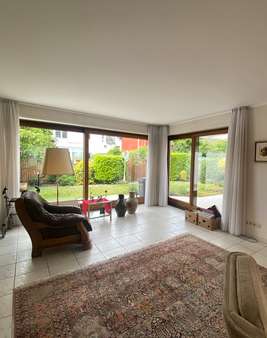 Wohnzimmer Wohnzimmer - Reihenendhaus in 50939 Köln mit 146m² kaufen