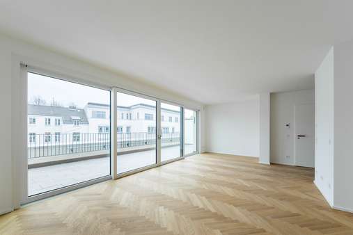 Wohn- und Essbereich Wohn- und Essbereich - Maisonette-Wohnung in 53115 Bonn mit 134m² kaufen