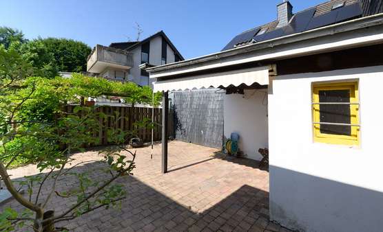 Terrasse - Reihenendhaus in 51069 Köln mit 167m² kaufen