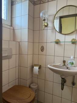 Gäste-WC Gäste-WC - Reihenmittelhaus in 51147 Köln mit 99m² kaufen
