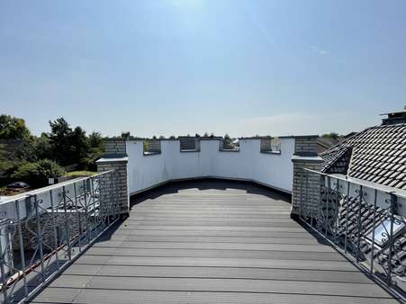 Terrasse Terrasse - Maisonette-Wohnung in 50259 Pulheim mit 130m² kaufen