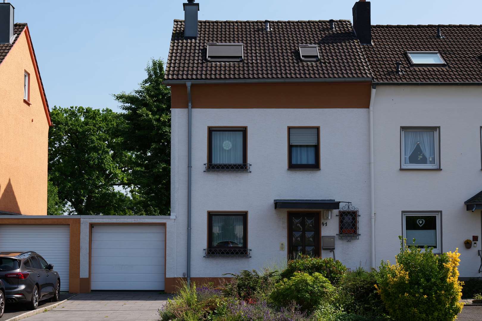 Vorderansicht Vorderansicht - Reihenendhaus in 51107 Köln mit 123m² kaufen