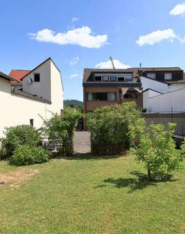 Gartenperspektive - Mehrfamilienhaus in 53179 Bonn - Lannesdorf mit 205m² als Kapitalanlage kaufen