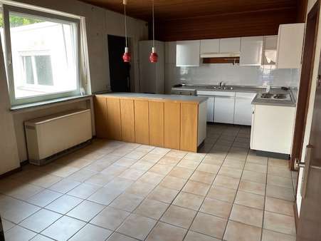 Küche EG - Zweifamilienhaus in 53332 Bornheim - Sechtem mit 195m² kaufen