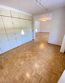 Esszimmer im Erdgeschoss - Mehrfamilienhaus in 53227 Bonn / Oberkassel mit 272m² als Kapitalanlage kaufen