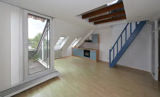 Maisonette  mit Licht, Luft & Loggia – Ihr neues Zuhause auf zwei Ebenen