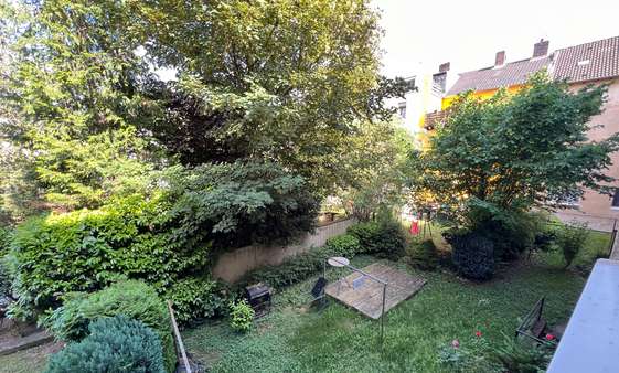 Ausblick - Wohn- / Geschäftshaus in 53129 Bonn / Kessenich mit 873m² als Kapitalanlage kaufen