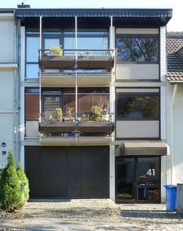 Vorderansicht - Maisonette-Wohnung in 53177 Bonn - Schweinheim mit 70m² kaufen