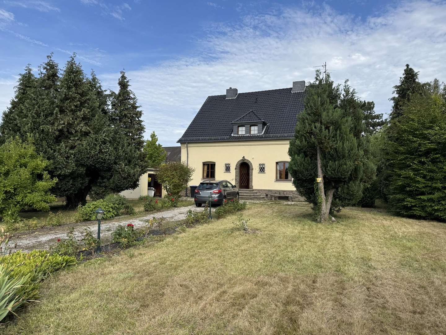 Vorderansicht Vorderansicht - Einfamilienhaus in 53881 Euskirchen / Stotzheim mit 197m² kaufen