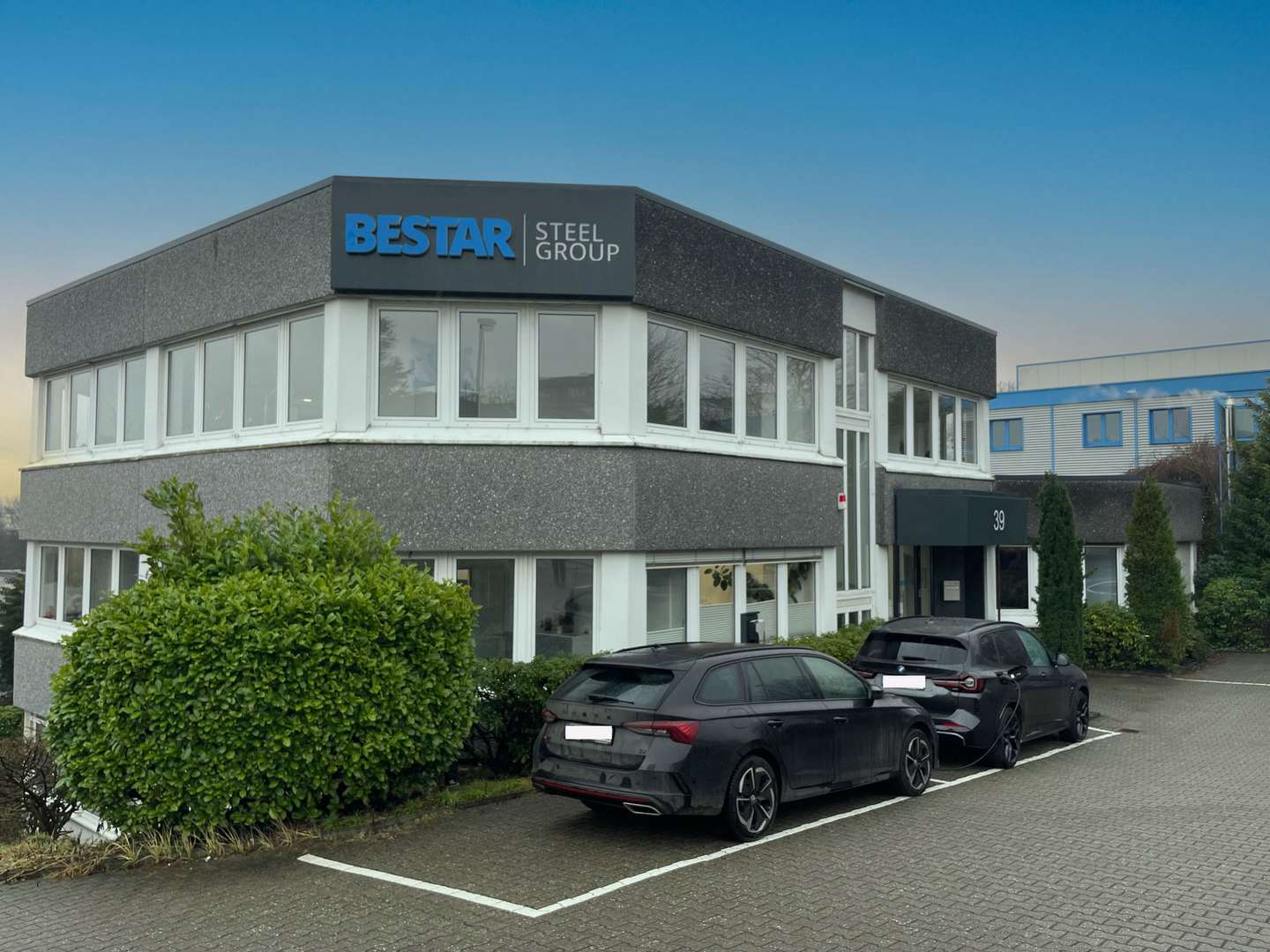 Vorderansicht - Bürohaus in 42855 Remscheid mit 118m² kaufen