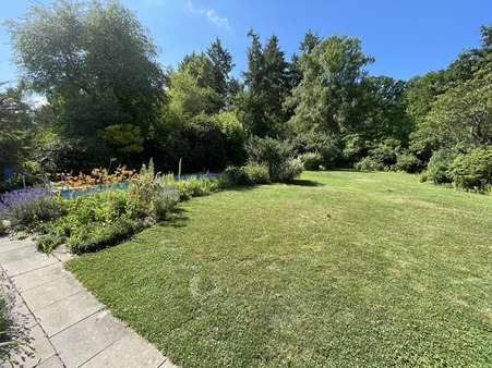 Garten - Einfamilienhaus in 53125 Bonn mit 258m² kaufen