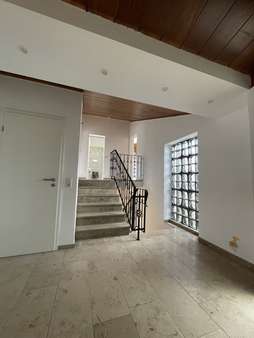 Eingang - Einfamilienhaus in 50765 Köln - Weiler mit 180m² kaufen