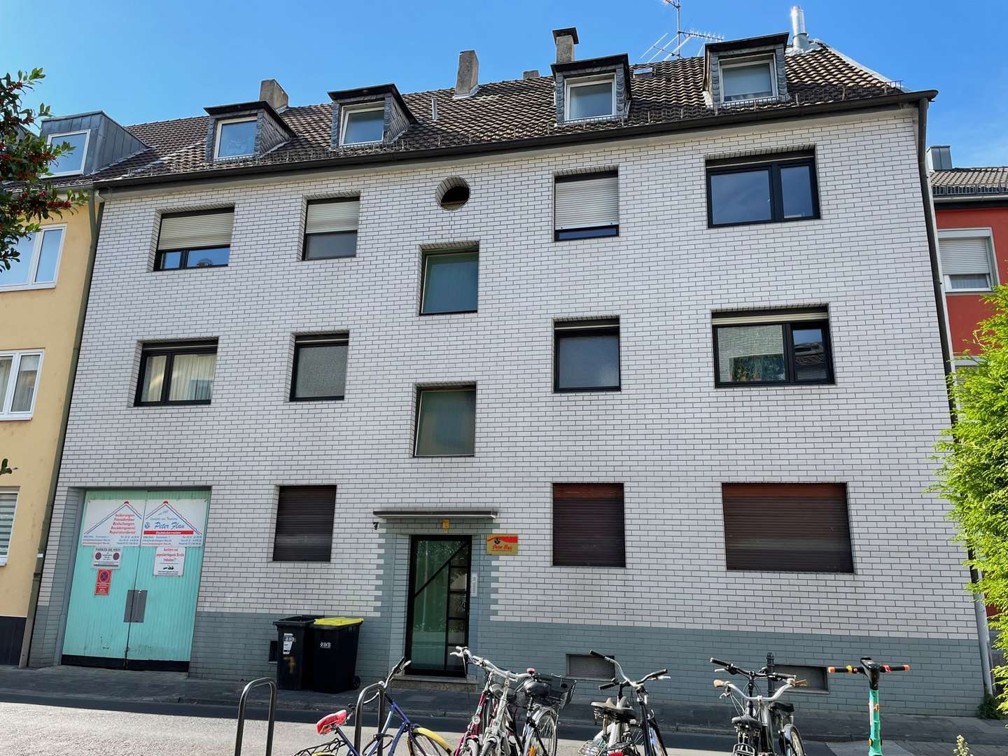Hausansicht - Mehrfamilienhaus in 51063 Köln mit 436m² als Kapitalanlage kaufen