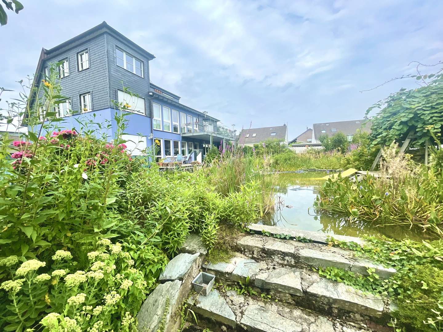 Vorderansicht - Einfamilienhaus in 52249 Eschweiler / Weisweiler mit 410m² kaufen