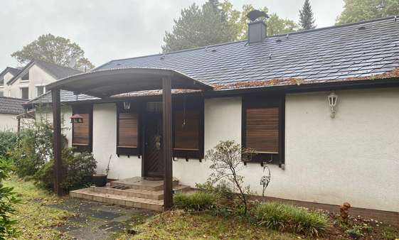 Zugang Haus - Einfamilienhaus in 51427 Bergisch Gladbach mit 110m² kaufen