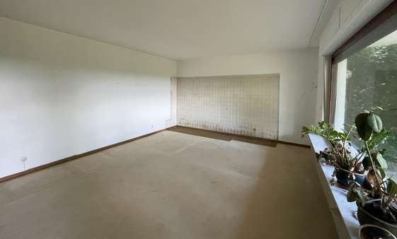 Wohnzimmer - Etagenwohnung in 53127 Bonn / Ippendorf mit 102m² kaufen