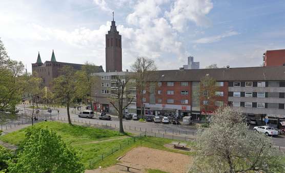 Ausblick - Mehrfamilienhaus in 51105 Köln mit 249m² als Kapitalanlage kaufen