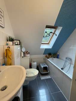 DG Bad - Reihenendhaus in 51061 Köln-Stammheim mit 196m² als Kapitalanlage kaufen