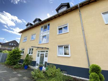 Vorderansicht Vorderansicht - Erdgeschosswohnung in 53840 Troisdorf / Friedrich-Wilhelms-Hütte mit 61m² kaufen
