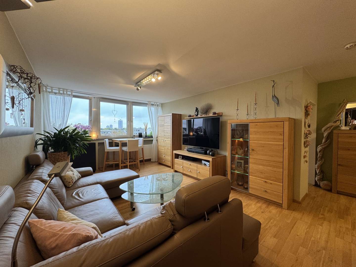 Wohnzimmer Wohnung  - Etagenwohnung in 50733 Köln / Nippes mit 70m² kaufen