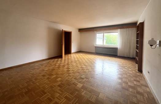 Zimmer Zimmer - Bauernhaus in 53639 Königswinter / Eisbach mit 331m² kaufen