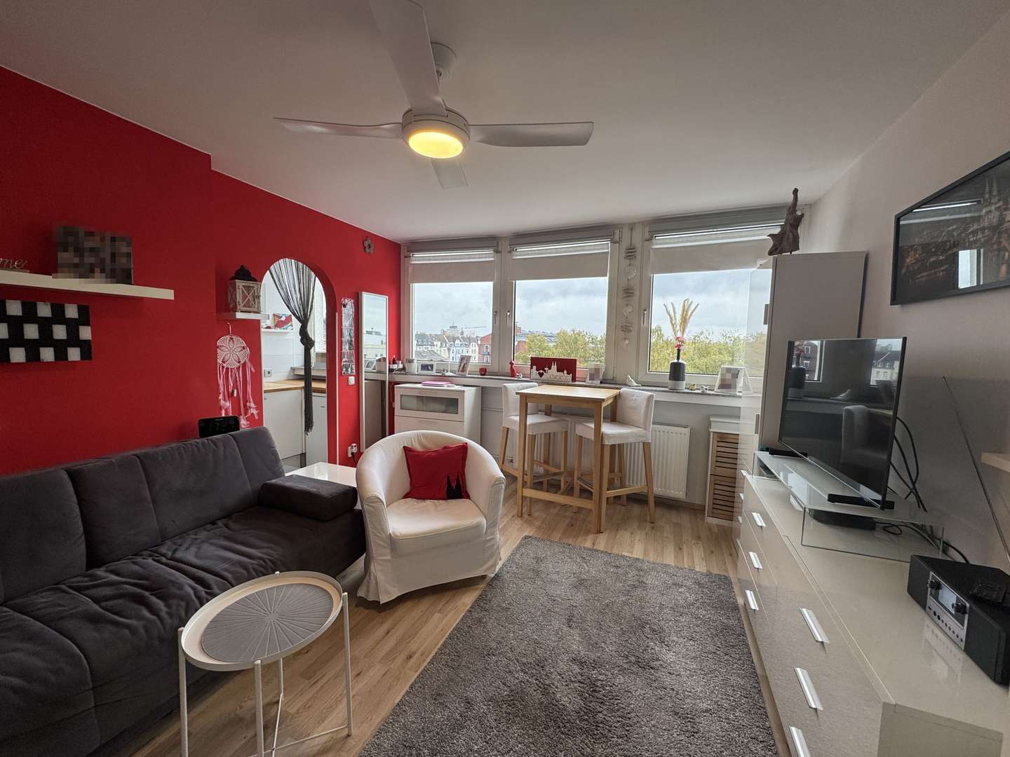 Wohnzimmer - Appartement in 50733 Köln / Nippes mit 25m² kaufen