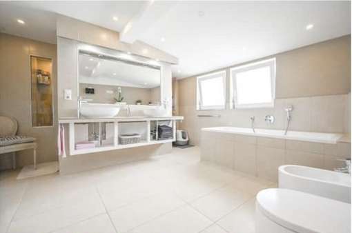 Badezimmer - Wohn- / Geschäftshaus in 53347 Alfter / Witterschlick mit 127m² als Kapitalanlage kaufen