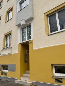 Front - Erdgeschosswohnung in 50733 Köln/Nippes mit 63m² als Kapitalanlage kaufen