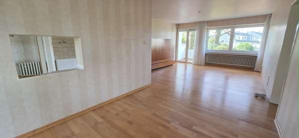 Wohn-Esszimmer - Erdgeschosswohnung in 53119 Bonn / Tannenbusch mit 98m² kaufen