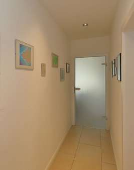 Diele - Zweifamilienhaus in 53842 Troisdorf mit 173m² kaufen