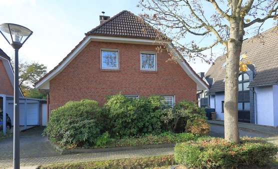 Rückansicht - Zweifamilienhaus in 53842 Troisdorf mit 173m² kaufen