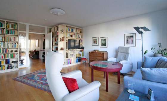 Wohnzimmer Wohnzimmer - Etagenwohnung in 53117 Bonn mit 112m² kaufen