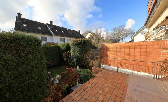 Terrasse und Garten - Reihenendhaus in 53859 Niederkassel / Ranzel mit 96m² kaufen