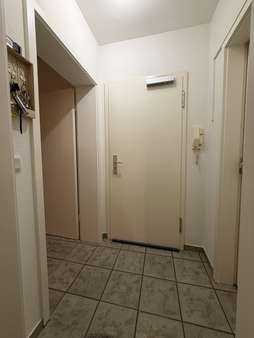 Diele - Etagenwohnung in 50735 Köln mit 47m² kaufen