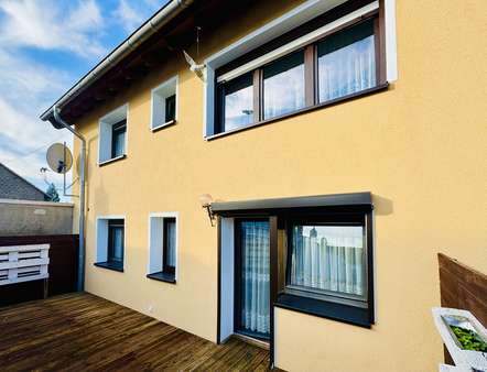 Rückansicht - Einfamilienhaus in 53902 Bad Münstereifel / Iversheim mit 123m² kaufen