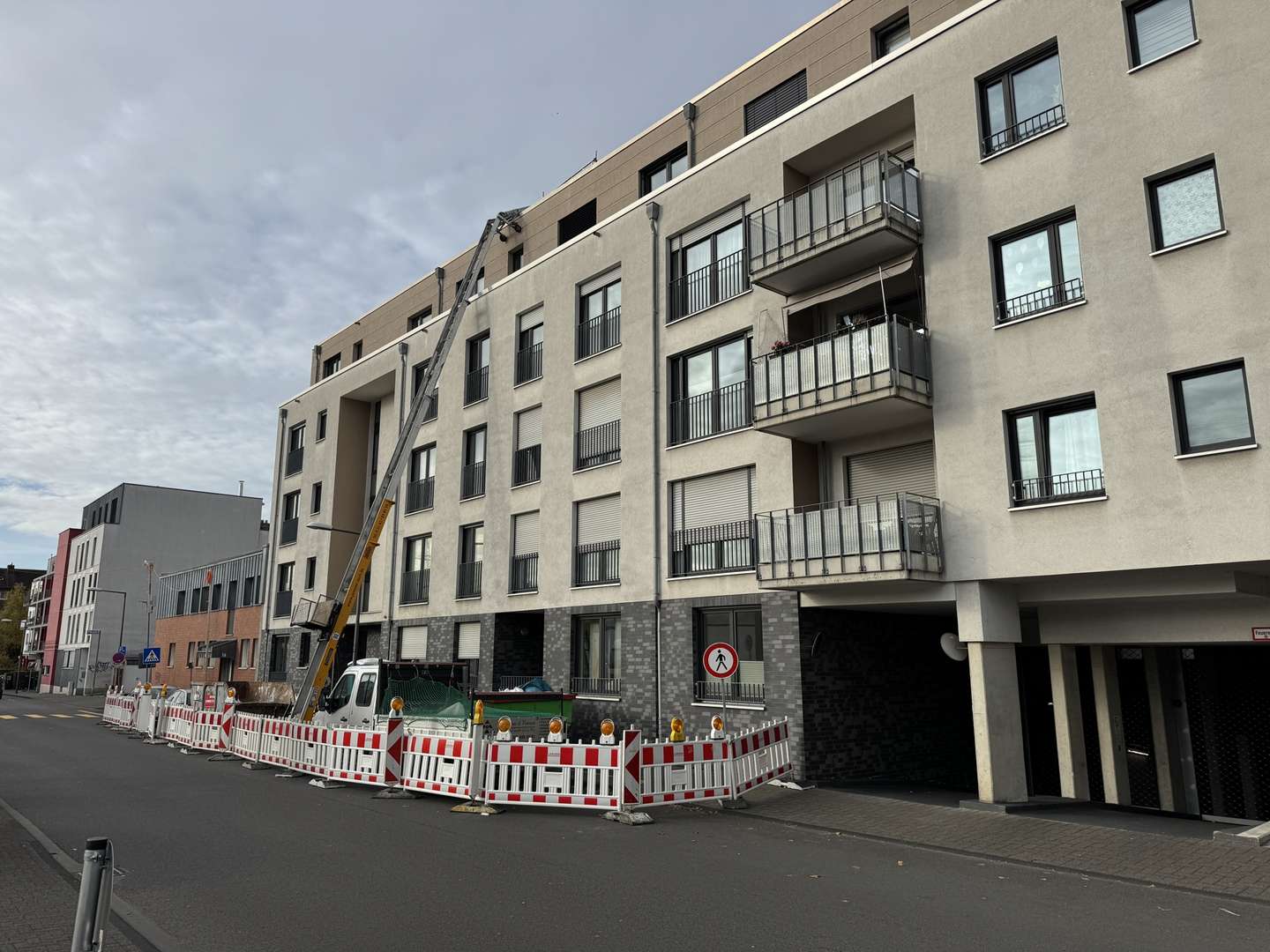Vorderansicht - Etagenwohnung in 50939 Köln / Sülz mit 61m² kaufen