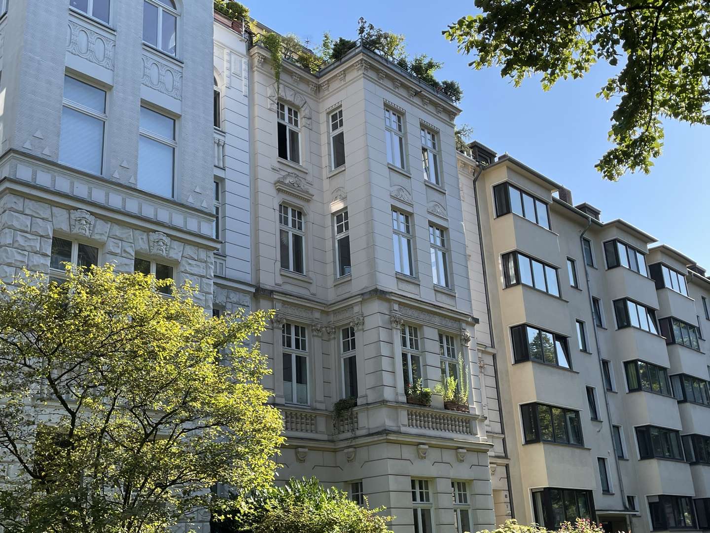 Vorderansicht Vorderansicht - Etagenwohnung in 50670 Köln / Neustadt-Nord mit 128m² als Kapitalanlage kaufen