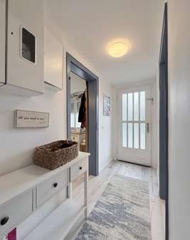 Diele - Einfamilienhaus in 50769 Köln / Worringen mit 90m² kaufen